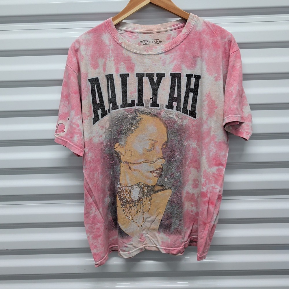 Aaliyah‎ Graphic T-Shirt Size L Womens Pink Tie Dye Distressed Short Sleeve Tee